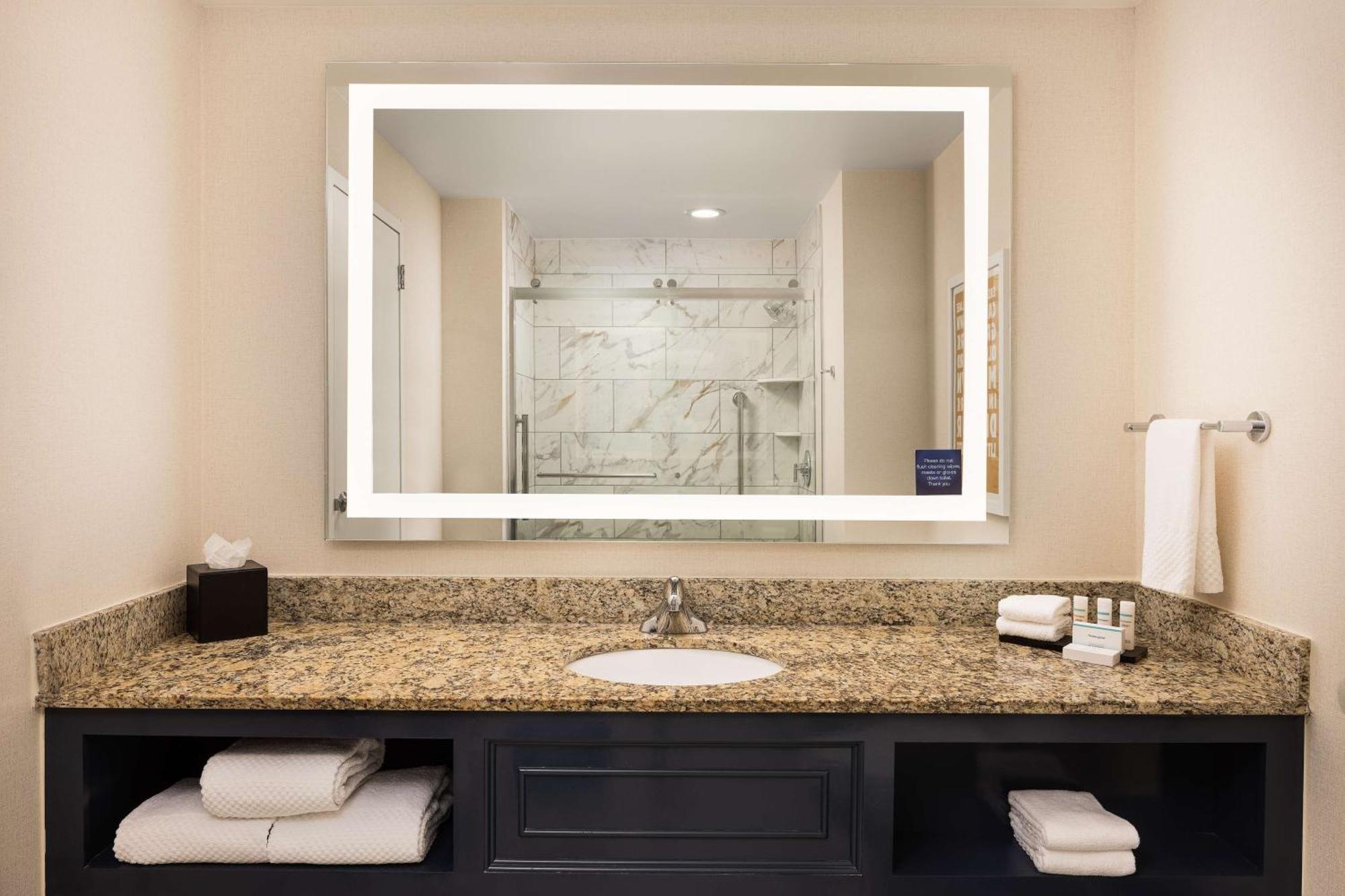 Embassy Suites By Hilton Atlanta Buckhead Eksteriør billede